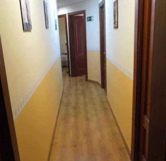 Hostal Becares