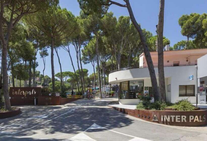 Hotel Camping Interpals