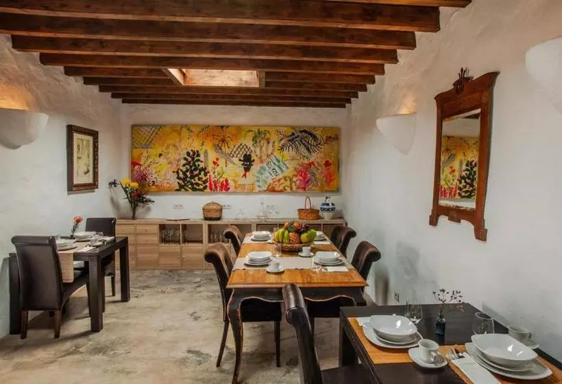 Los Lirios Hotel Rural   Adults Only