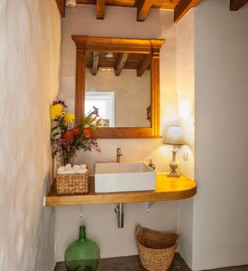 Los Lirios Hotel Rural   Adults Only