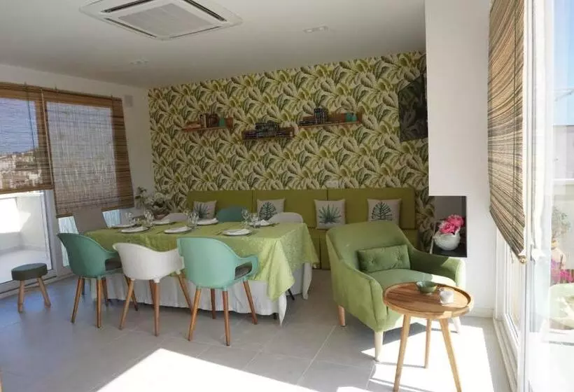 Hotelli Boutique Oma