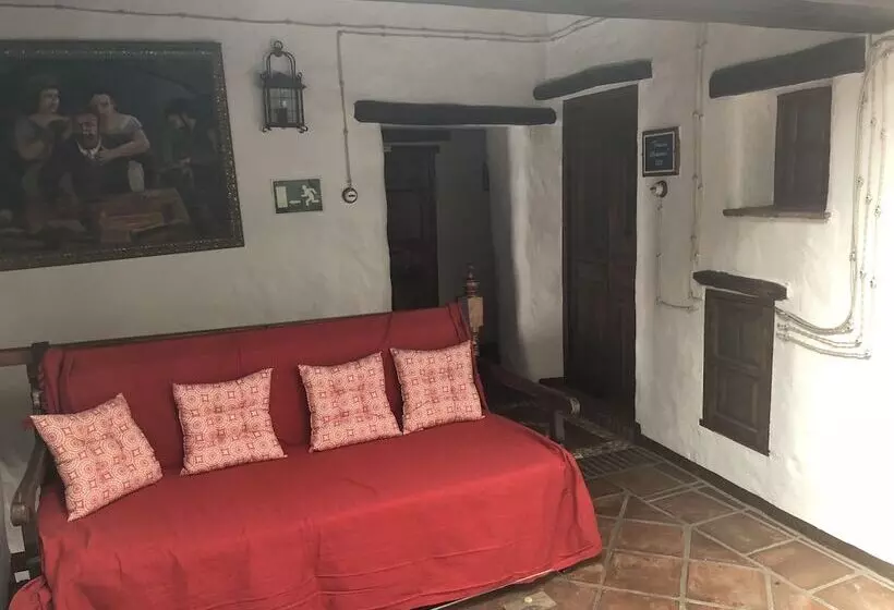 Hotelli Posada Del Bandolero