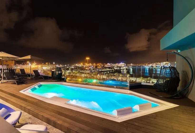 ホテル Puerto De La Luz By Pierre And Vacances