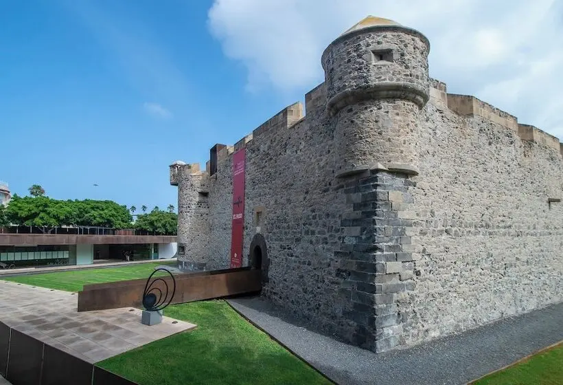 ホテル Puerto De La Luz By Pierre And Vacances