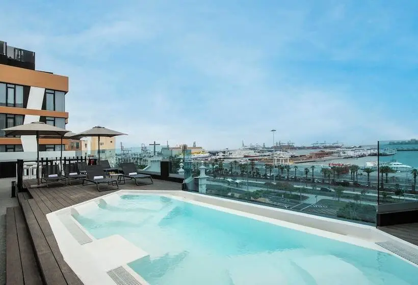 ホテル Puerto De La Luz By Pierre And Vacances