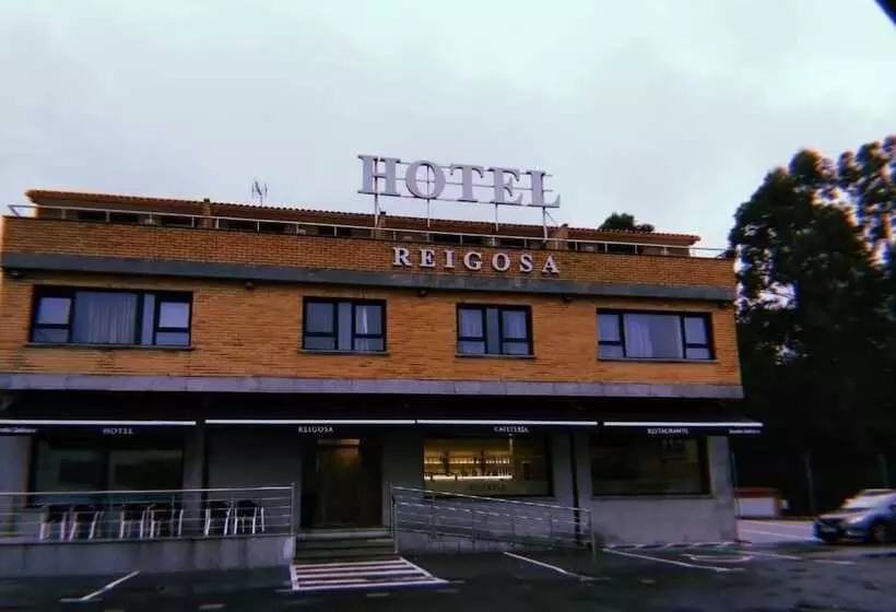 ホテル Reigosa