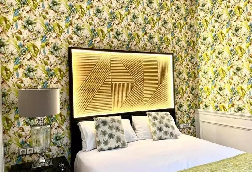 ホテル Royal Suite Santander