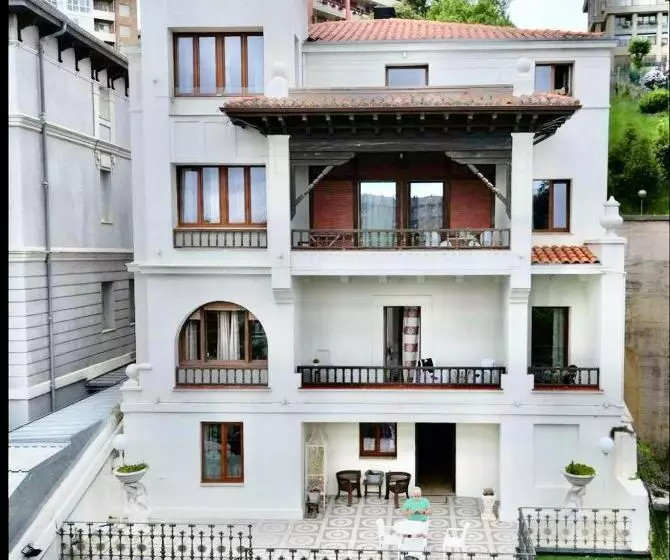 ホテル Royal Suite Santander