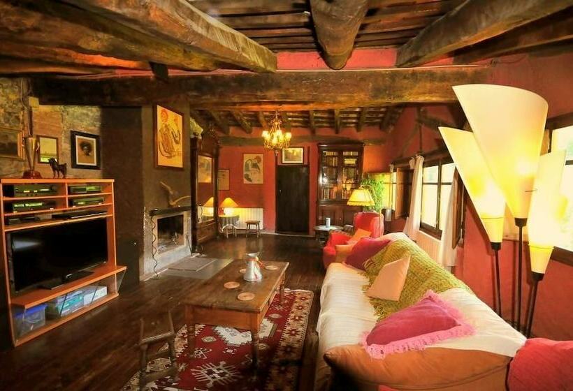 Сельский отель Masía El Güell