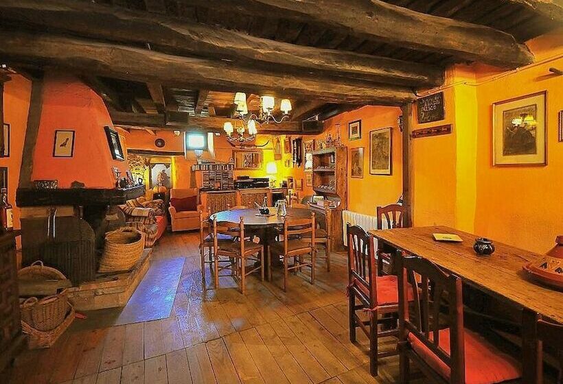 Сельский отель Masía El Güell