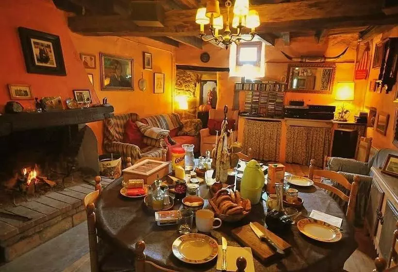 هتل روستایی Masía El Güell