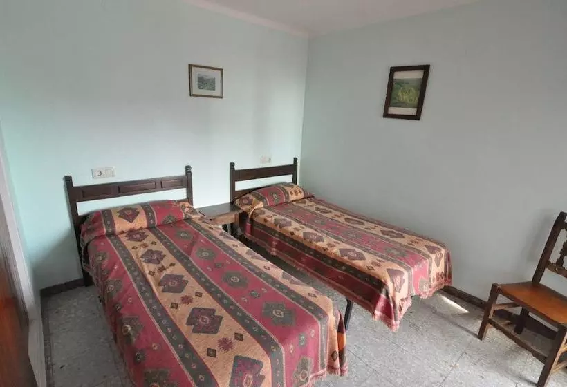 La Solana Apartments