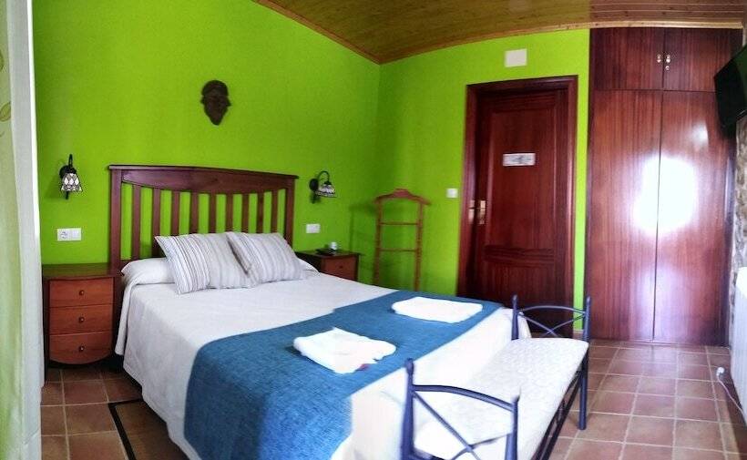 بنسيون Casa Luz