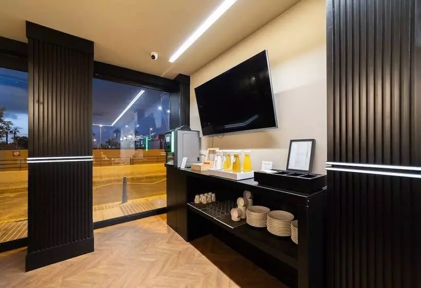 ホテル Puerto De La Luz By Pierre And Vacances