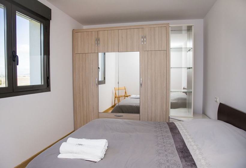 Tuapartamento Roomrural Casa Campo Villanueva De Longuida