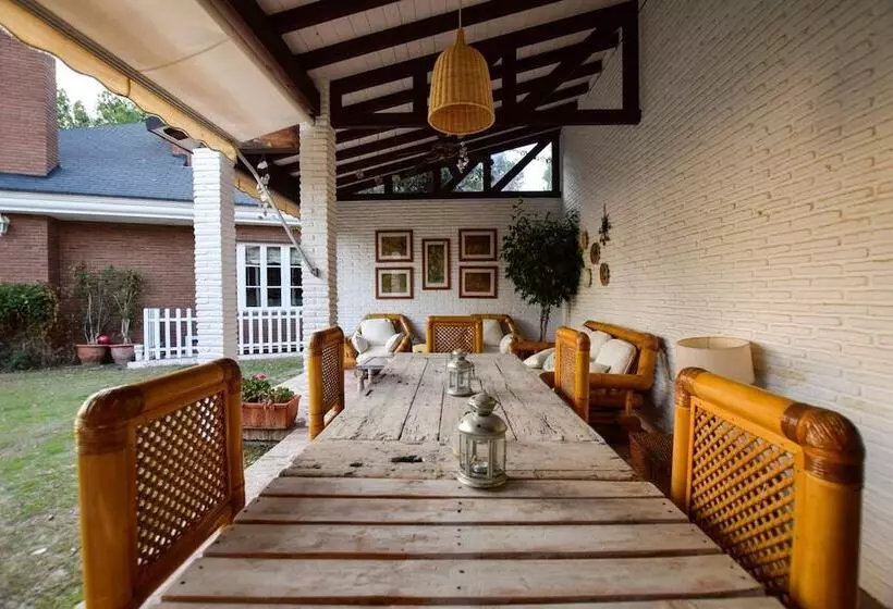 Villa Antumalal B&b