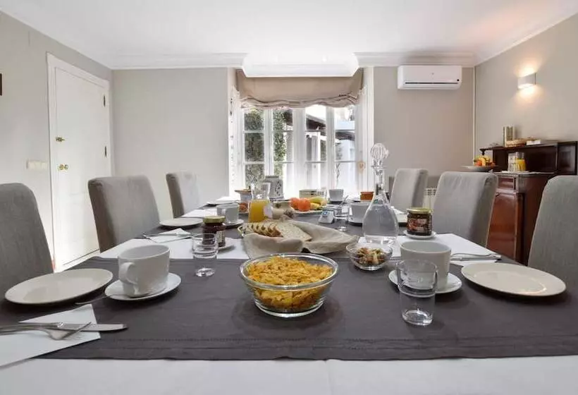 Villa Antumalal B&b