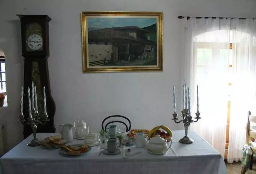 ユースホステル Casona De Treviño