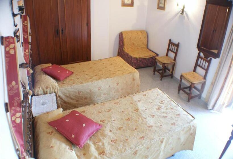 Albergue Hostal Meson La Cadena