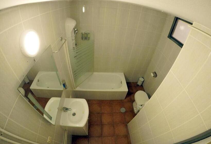 فندق صغير Pension Euro Holitel