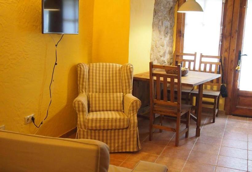 Cal Roseta 2pure Apartaments