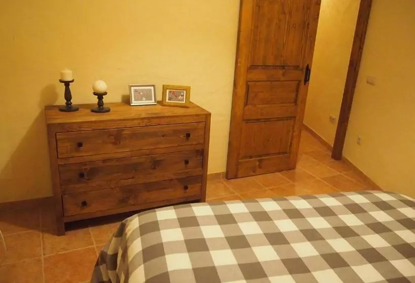 Cal Roseta 2pure Apartaments