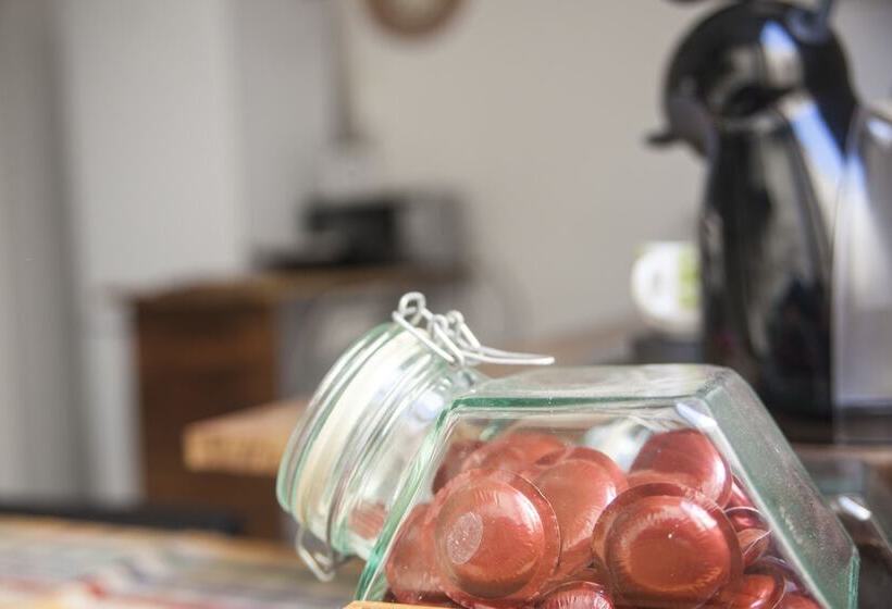 Gran Via Suites The Palmer House