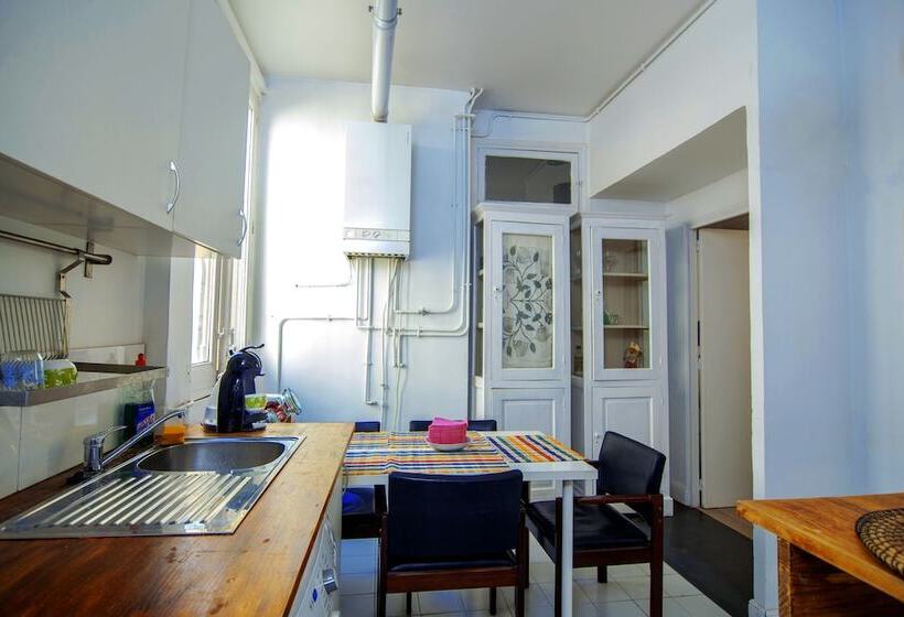 Gran Via Suites The Palmer House