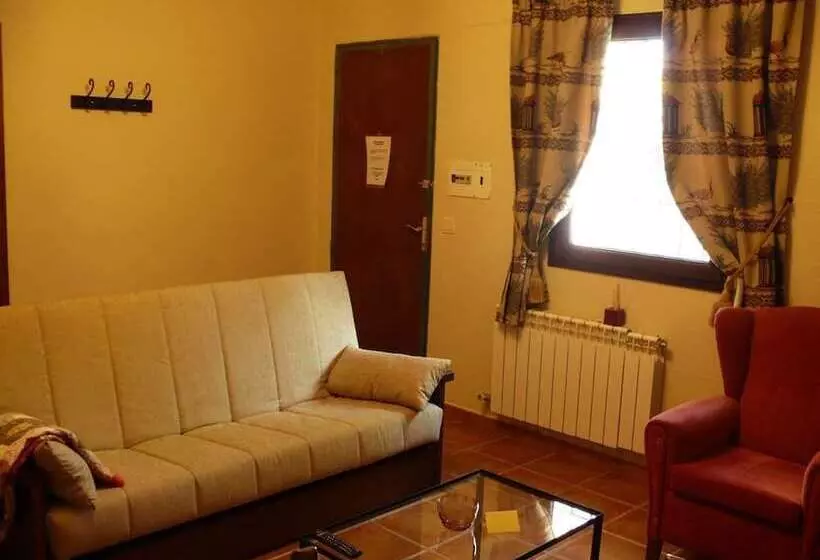 Maaseutuhotelli Casas Rurales Telecabina Las Catifas