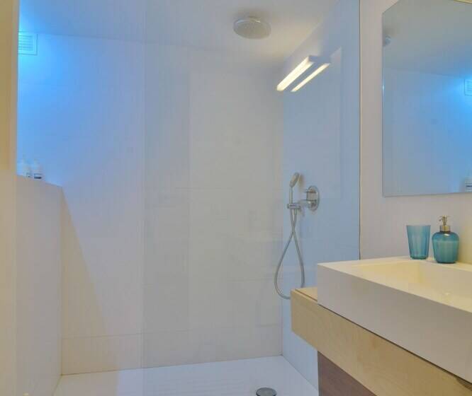 Lonja Suites Apartments