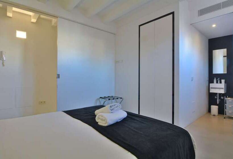 Lonja Suites Apartments