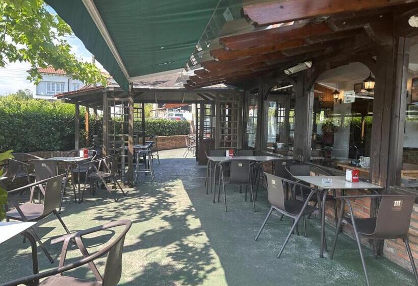 پانسیون Hosteria Gelin De Gajano