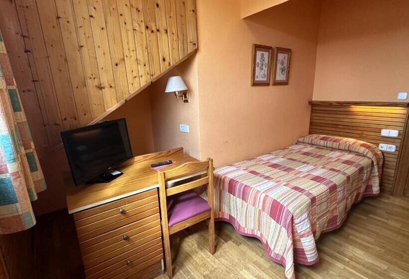 پانسیون Hosteria Gelin De Gajano