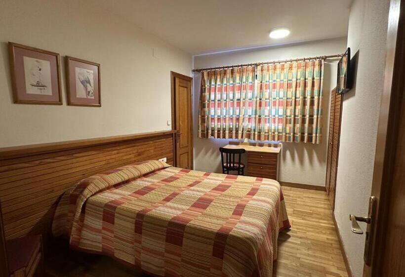 پانسیون Hosteria Gelin De Gajano