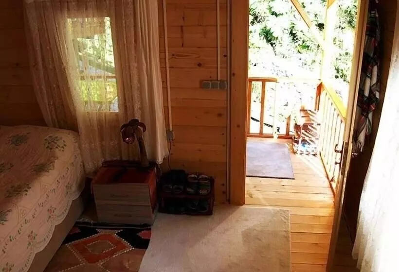 Ayder Bulut Dag Evi