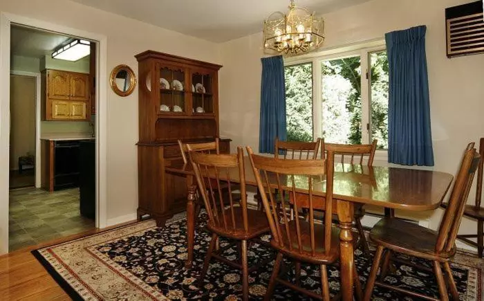 تختخواب و صبحانه Pleasant Street Inn