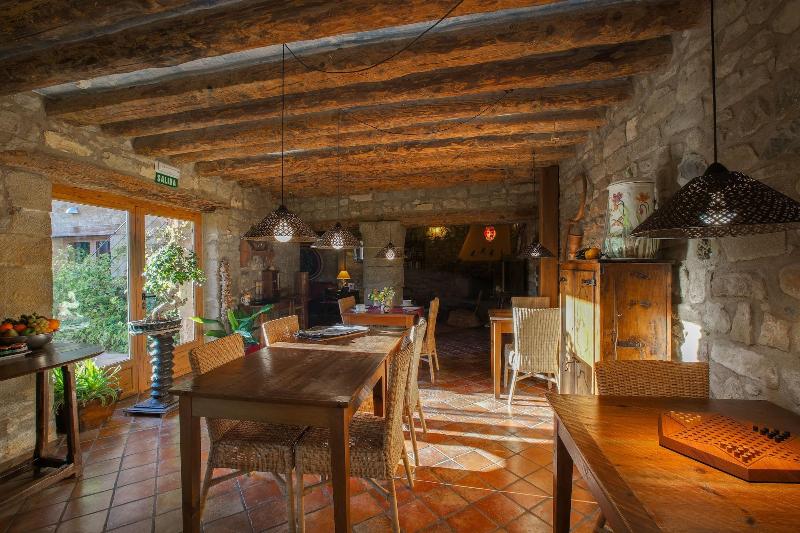 Con Encanto El Corral De Concilio