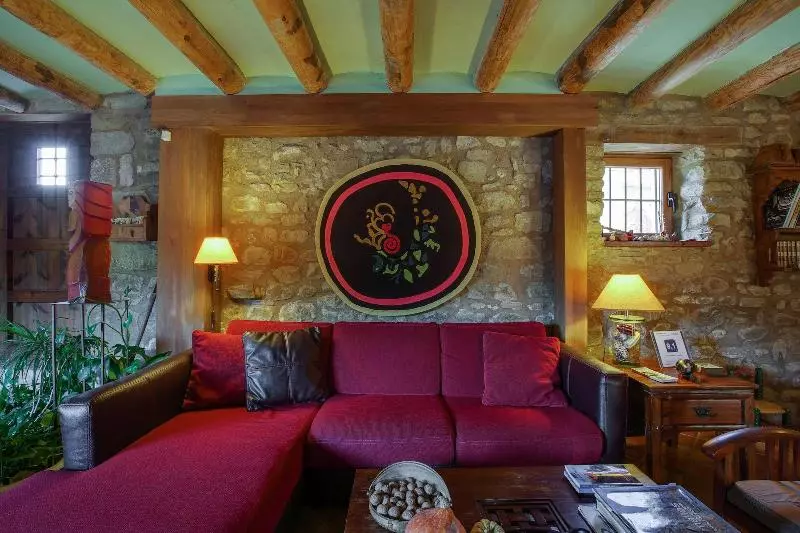 Con Encanto El Corral De Concilio