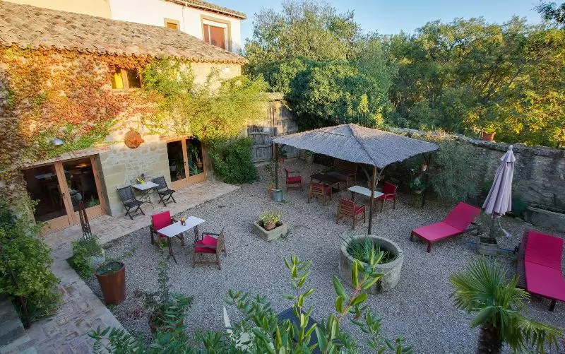 Con Encanto El Corral De Concilio