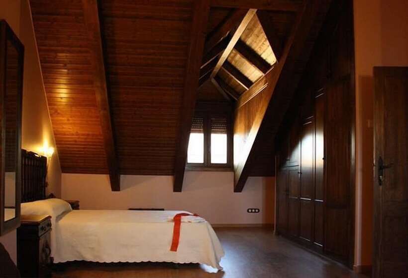 客栈  Casa Rural El Almendro De María