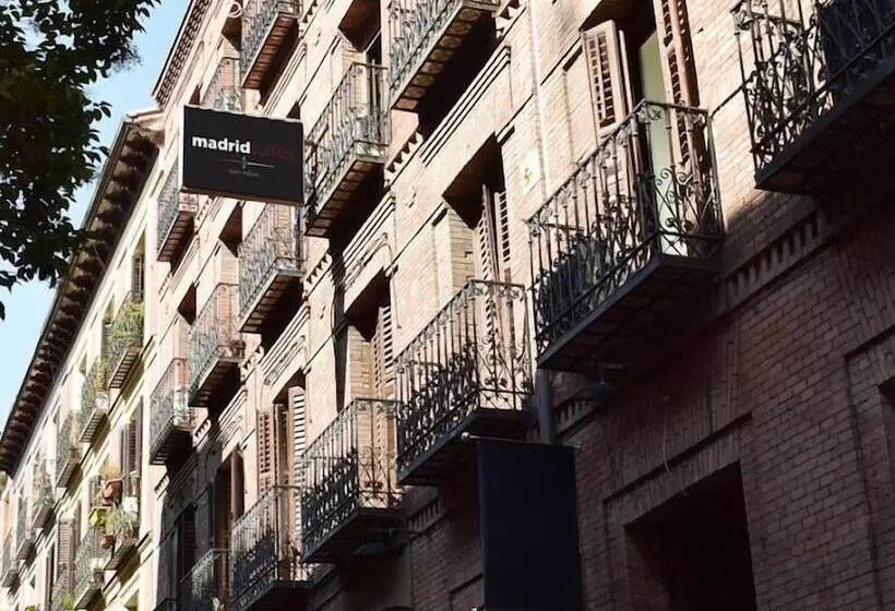 مسافرخانه H A San Mateo Suites