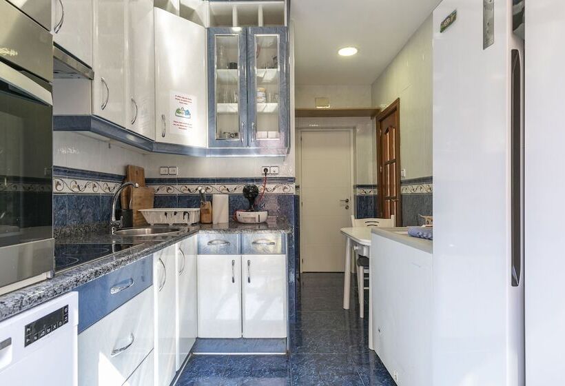 مسافرخانه H A San Mateo Suites