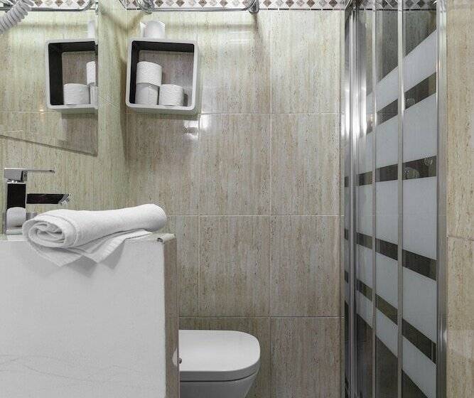 مسافرخانه H A San Mateo Suites