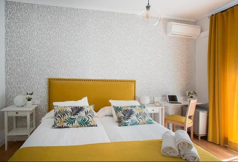 مسافرخانه H A San Mateo Suites