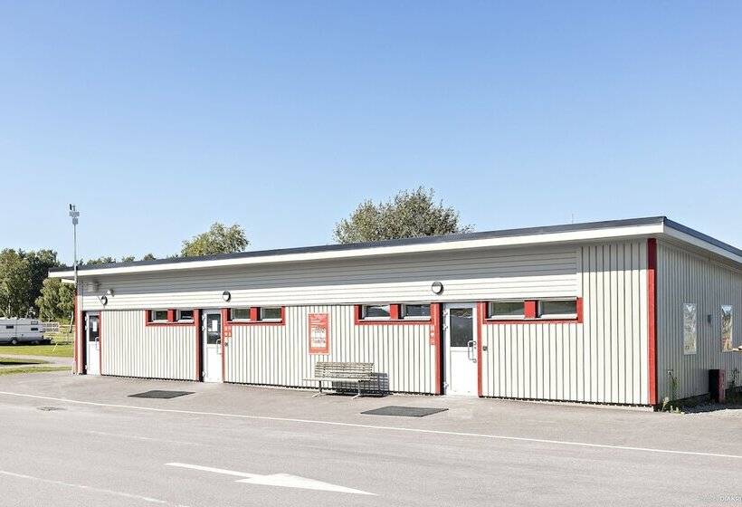 בית מלון כפרי First Camp Skutberget Karlstad