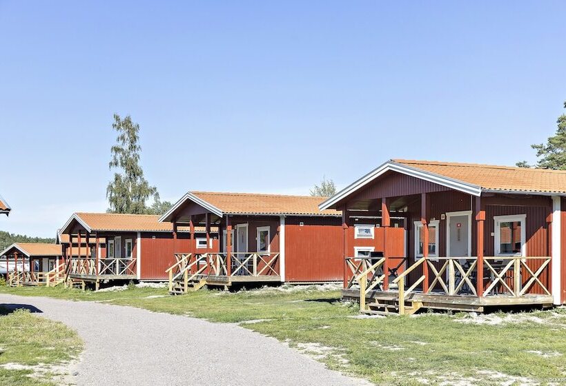 בית מלון כפרי First Camp Skutberget Karlstad