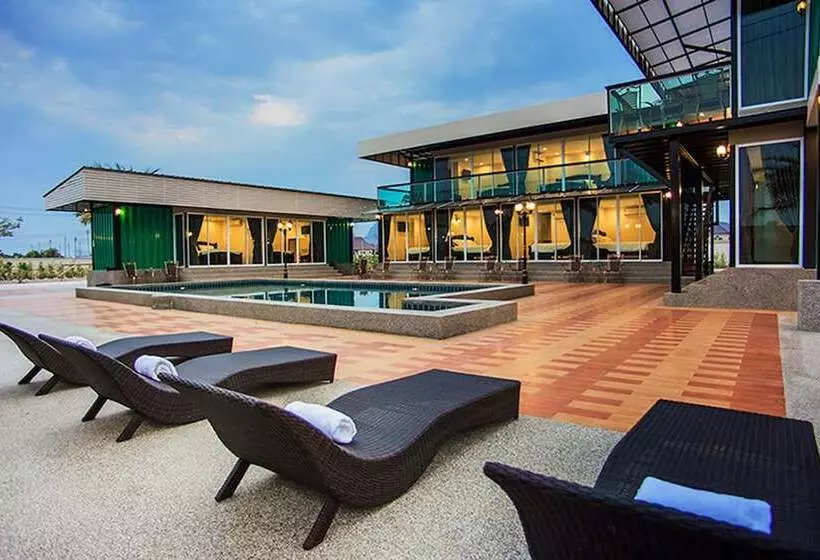 ホテル Royal Graces Pool Villas