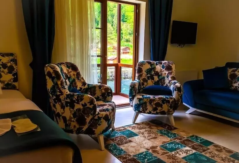 Mego Suite Otel