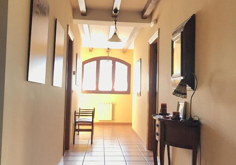 펜션 Posada Mediavia