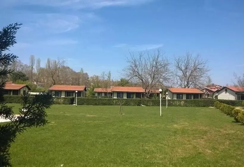 Hotelli Green Garden